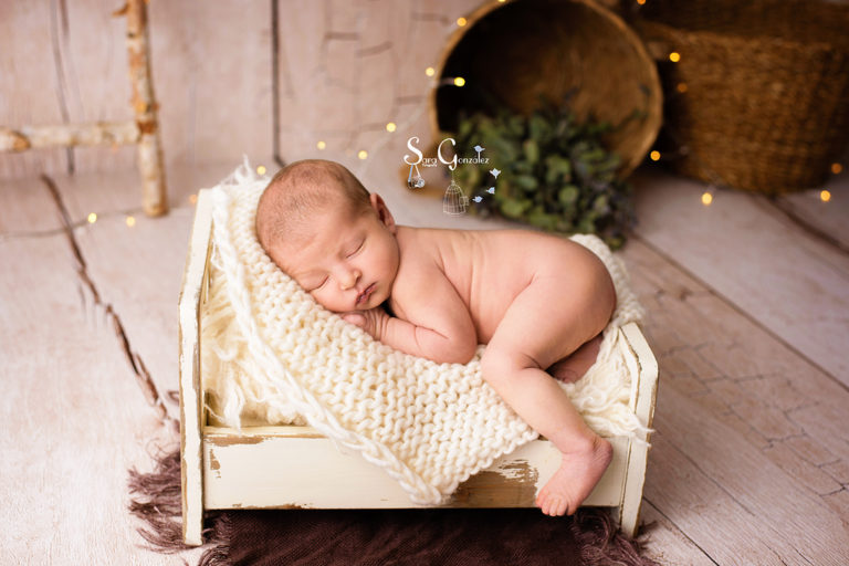 fotografia bebe recien nacido juan durmiendo